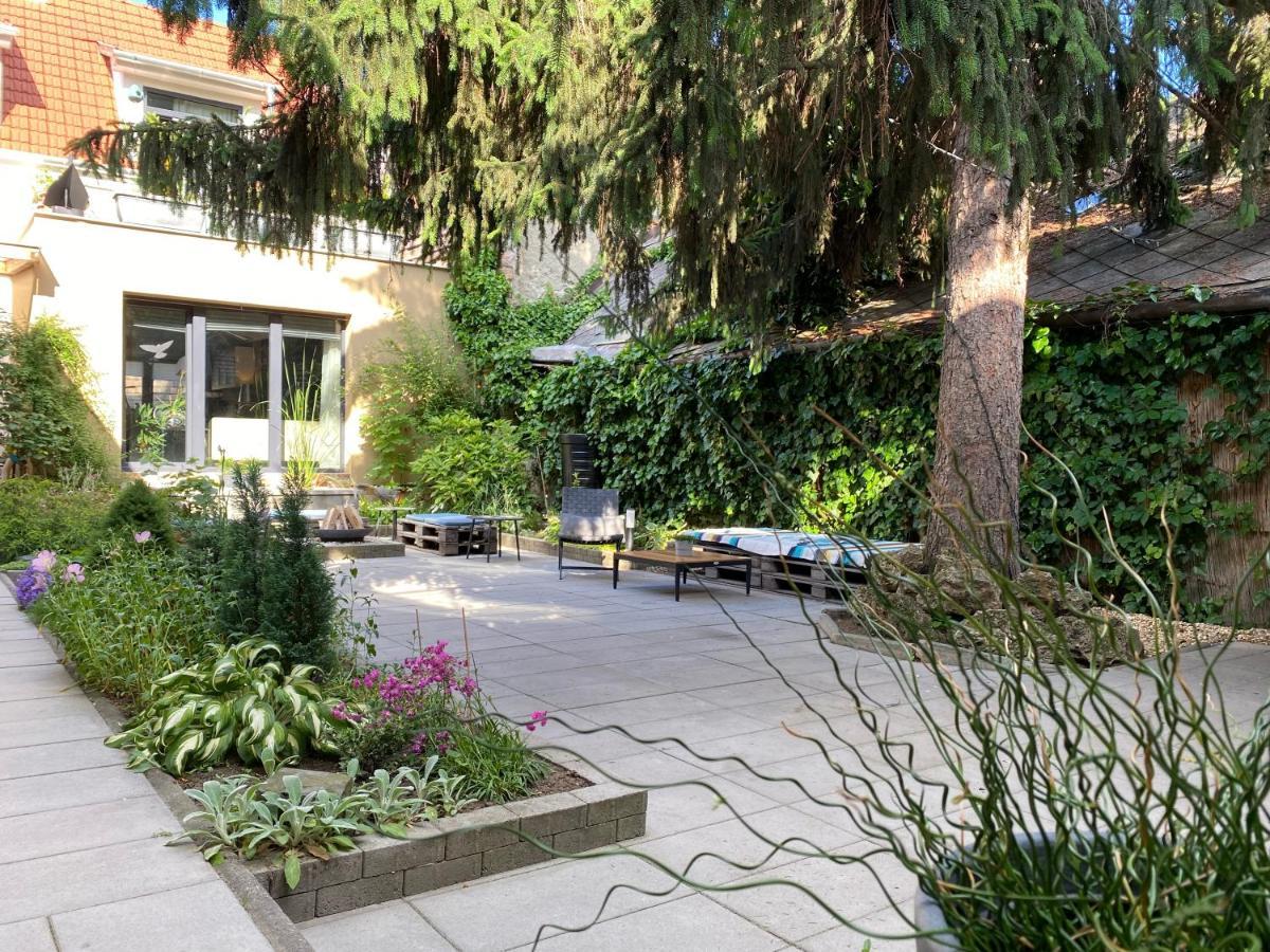 Margareta Garden Boutique Rooms Эгер Экстерьер фото