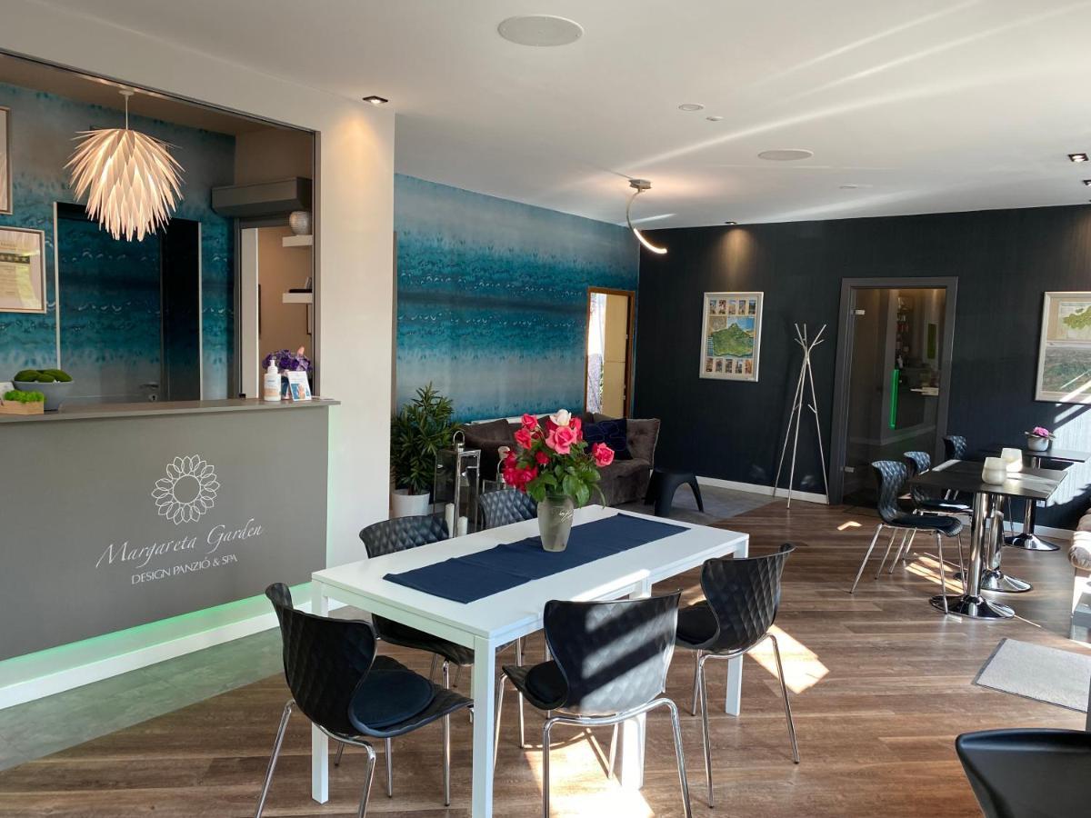 Margareta Garden Boutique Rooms Эгер Экстерьер фото