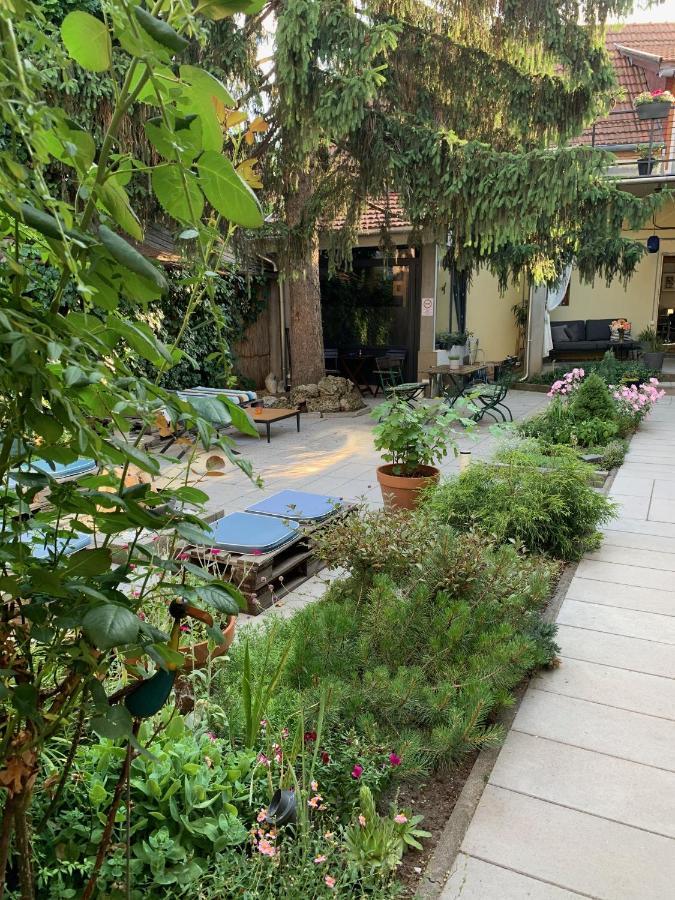 Margareta Garden Boutique Rooms Эгер Экстерьер фото